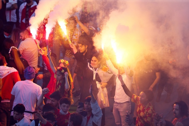 Göztepe'nin 96. kuruluş yıl dönümü coşkuyla kutlandı