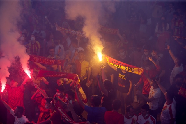 Göztepe'nin 96. kuruluş yıl dönümü coşkuyla kutlandı