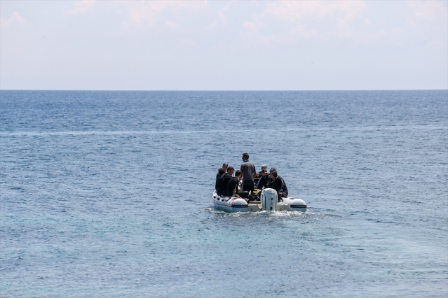 Karaburun'da dalış turizminde hareketlilik başladı