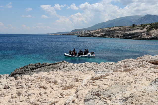 Karaburun'da dalış turizminde hareketlilik başladı