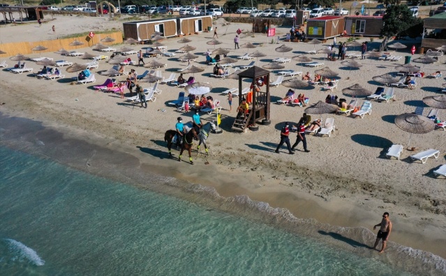 İzmir'in plajları onlara emanet!