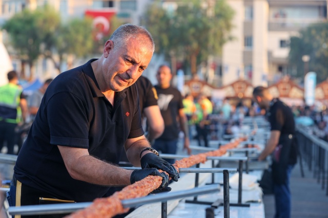 Buca’da Anadolu Lezzetleri Festivali’ne muhteşem açılış