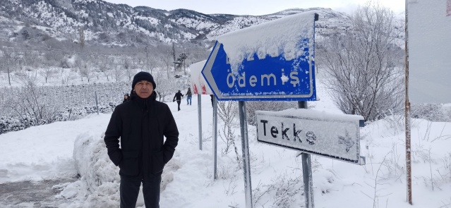 İzmir'in yüksek ilçeleri beyaza büründü!