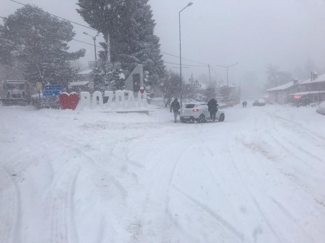 İzmir'den kar manzaraları