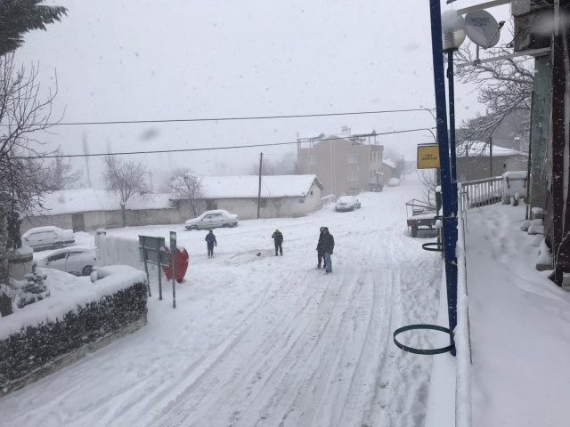 İzmir'den kar manzaraları