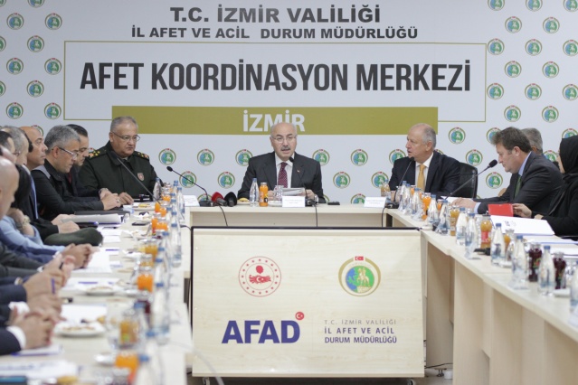 AFAD’dan İzmir’de bin 200 kişilik dev tatbikat