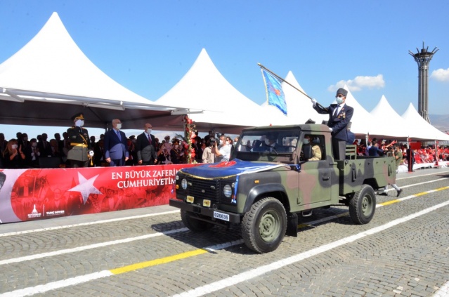 İzmir’de Zafer Bayramı coşkusu