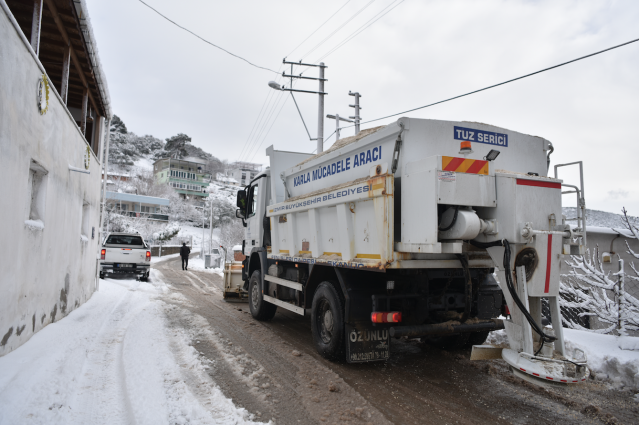 Bornova'da kar alarmı