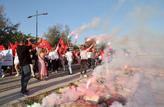 Karşıyaka'da 96. yıl coşkusu