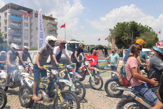 Türkiye Süper Enduro Şampiyonası'nın ikinci ayağı İzmir'de başladı