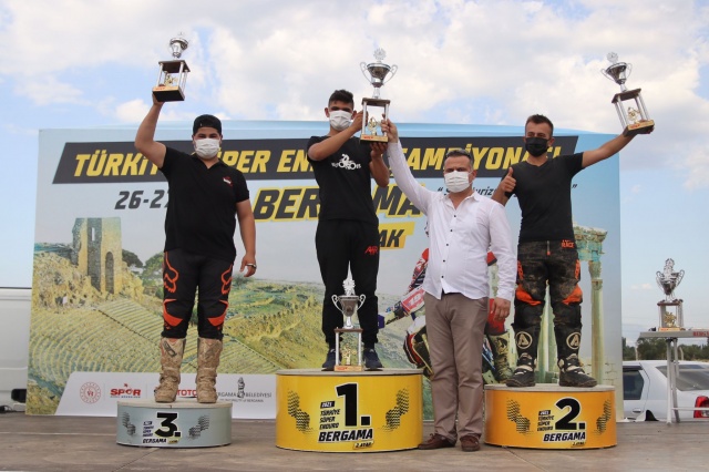 Türkiye Süper Enduro Şampiyonası 2. ayak yarışı, Bergama'da yapıldı