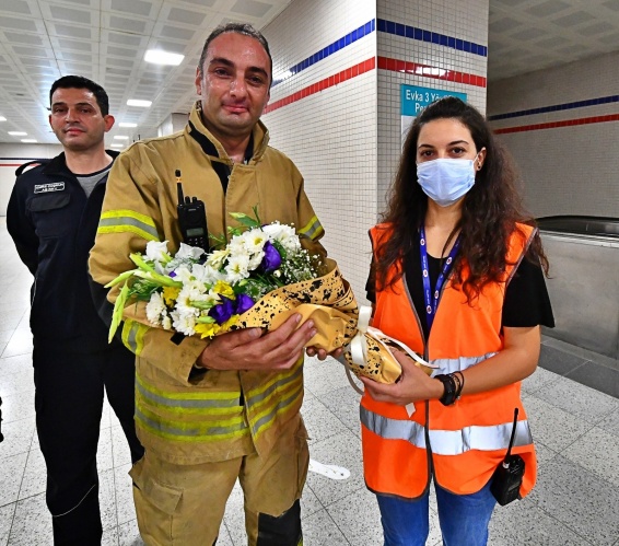 İzmir Metrosu’nda başarılı kurtarma operasyonu