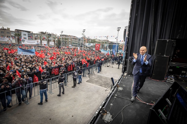 İzmir tarihinin en büyük yatırımının temeli atıldı