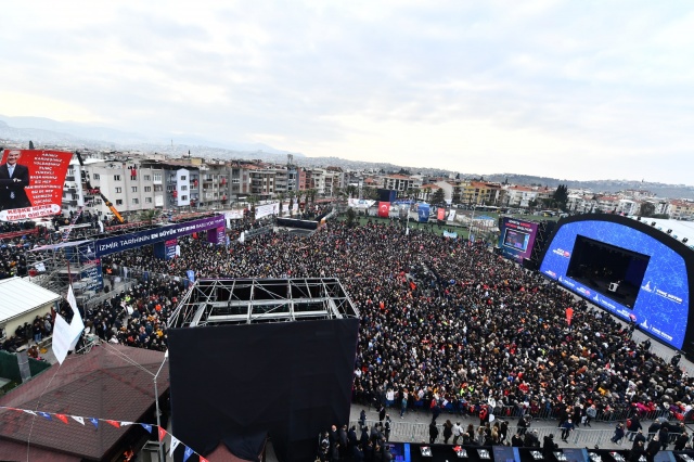 İzmir tarihinin en büyük yatırımının temeli atıldı