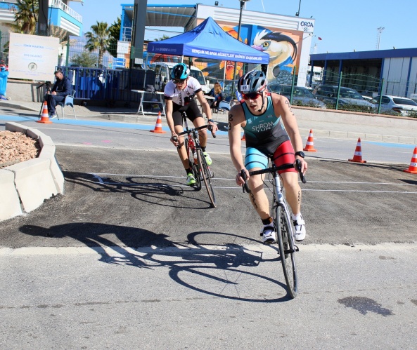 Duatlon İzmir Türkiye Şampiyonası başladı