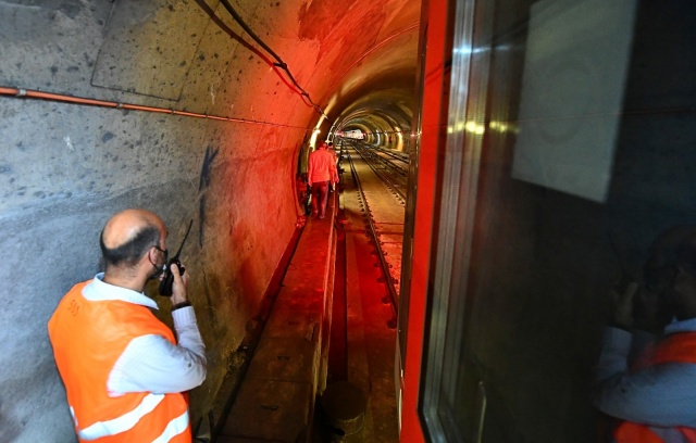 İzmir Metrosu’nda başarılı kurtarma operasyonu