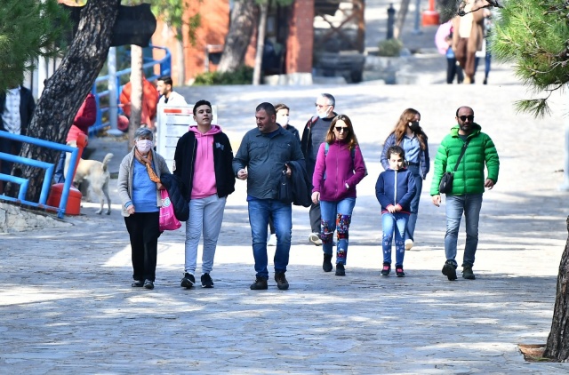 Çocuklar ara tatilin keyfini Teleferik Tesisleri’nde çıkardı