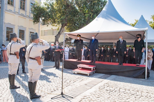 İzmir'de kurtuluş coşkusu