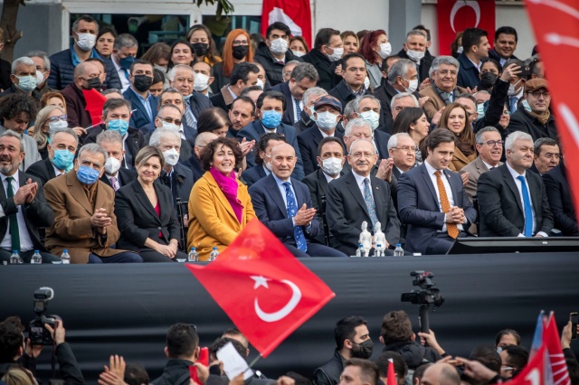 İzmir tarihinin en büyük yatırımının temeli atıldı