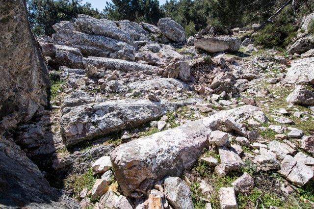 İzmir’de antik taş ocağı bulundu