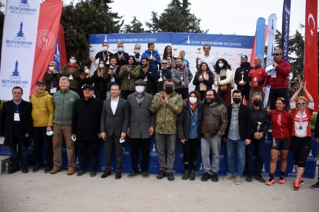 Duatlon İzmir Türkiye Şampiyonası başladı