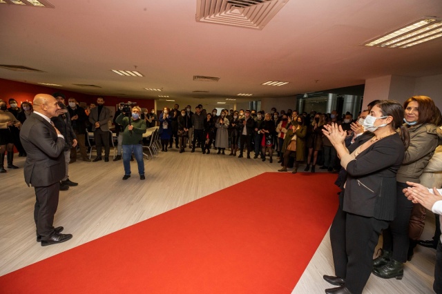 Başkan Soyer personelin yeni yılını kutladı