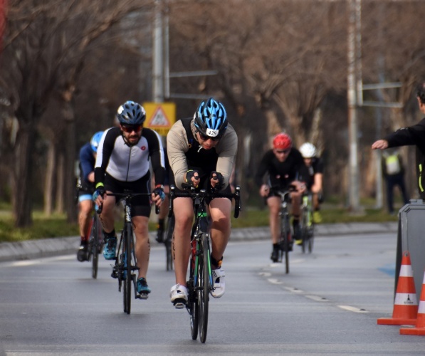 Duatlon İzmir Türkiye Şampiyonası başladı