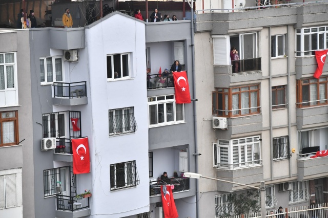 İzmir tarihinin en büyük yatırımının temeli atıldı