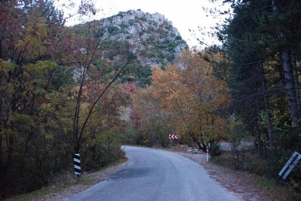 Spil Dağı'ndan sonbahar manzaraları