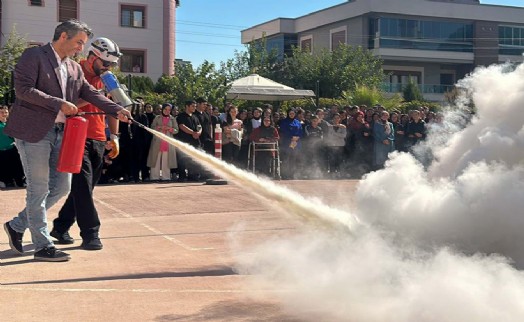 BUCAKUT’tan öğrencilere afet eğitimi