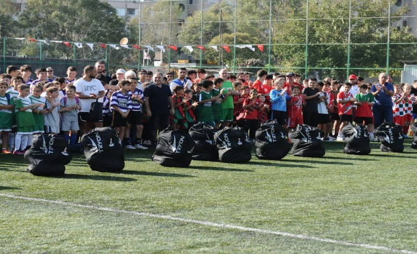 Başkan Tugay'dan amatör spor kulüplerine destek