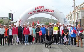 Çeşme'de Cumhuriyet için koştular