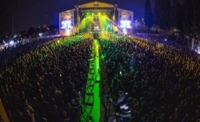 Çukurova Rock Festivali’nin iptal kararı mahkemeden döndü