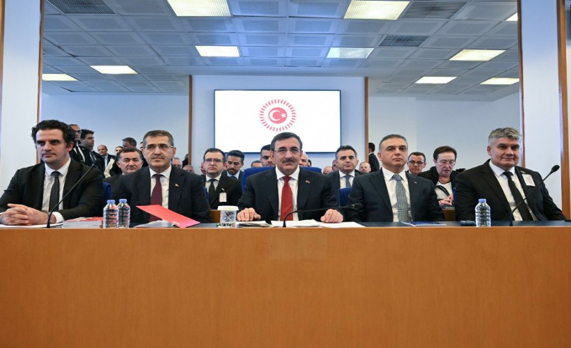 Cumhurbaşkanı Yardımcısı Yılmaz 2024 Bütçe teklifini sundu