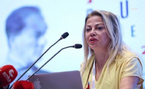 Dilek Gappi: Demokrasi yalnızca bir meslek mücadelesi değildir