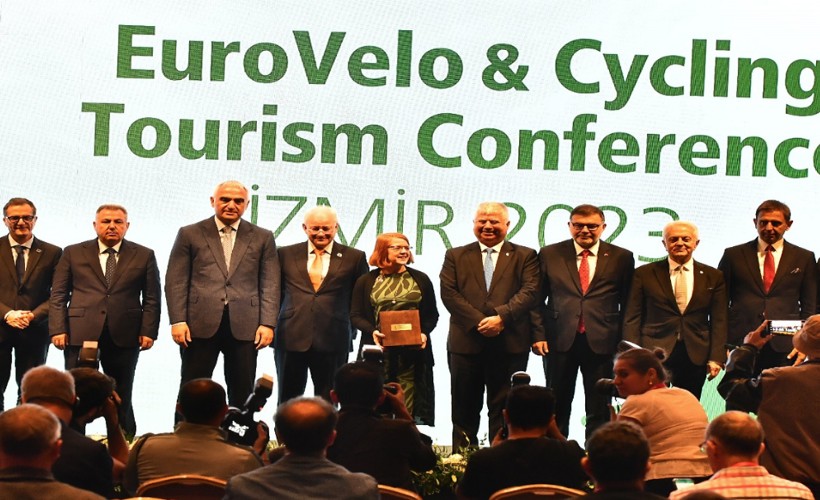 İzmir, 2023 EuroVelo'ya seçilen ilk kent oldu