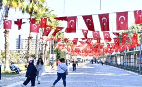 İzmir Cumhuriyet'in 100’üncü yıl kutlamalarına hazırlanıyor