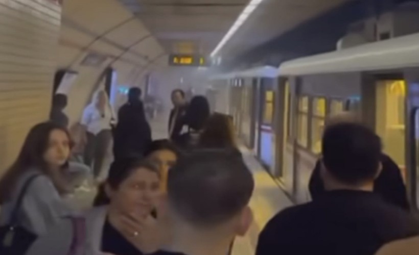 İzmir Metro'da duman paniği!