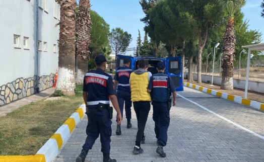 İzmir’de 464 göçmen yakalandı, 12 organizatör tutuklandı