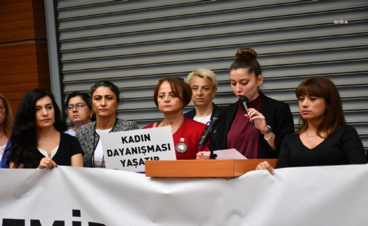 İzmirli kadın avukatlardan basın açıklaması: Boşanmayı değil şiddeti önle!