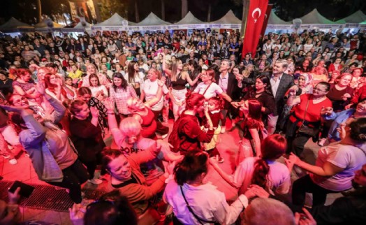 Kentin en coşkulu festivaline büyük ilgi