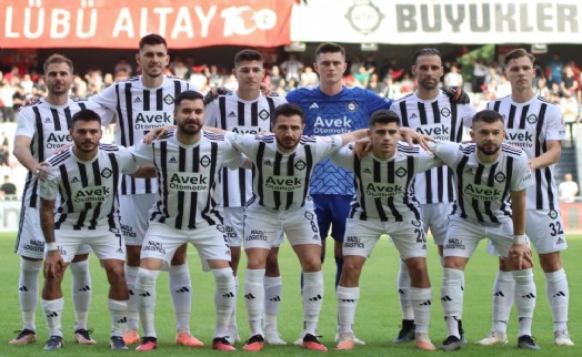 Altay, maç başına kalesinde yaklaşık 2 gol görüyor