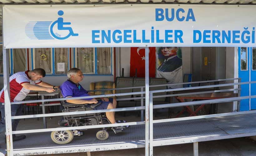 Buca’nın engelsiz istasyonundan 10 bin 300 kişiye hizmetv