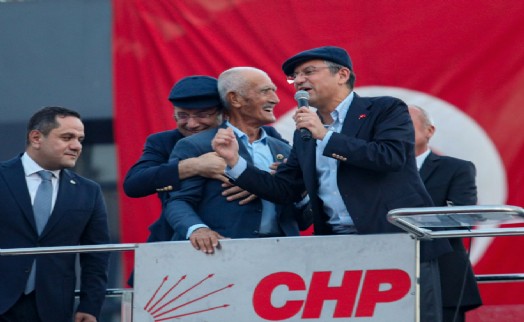 CHP Lideri Özel'den Soyer'e teşekkür