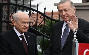 Erdoğan ve Bahçeli görüştü: 50 artı 1 tartışması rafa kalktı