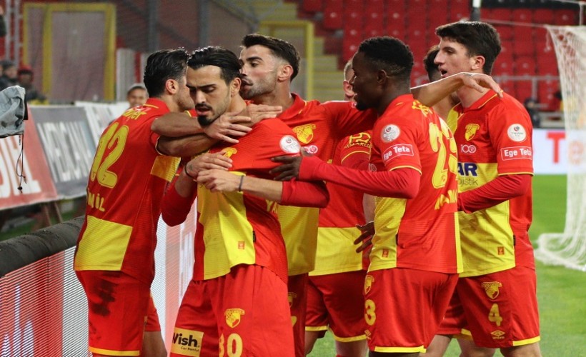 Göztepe, Stanimir Stoilov ile ilk maçı kazandı!