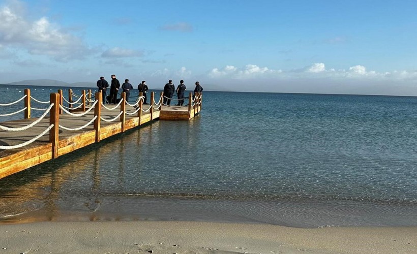 İzmir’de denizde kaybolan şahsı arama çalışmaları sürüyor