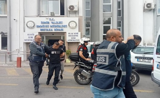 İzmir’de kuyumcudan 3 milyonluk soygun yapan 4 zanlı tutuklandı