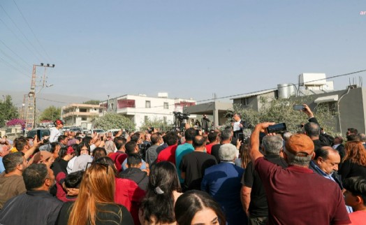 Özel, Hatay'da Dikmecelileri ziyaret etti: Takipçisi olacağız!