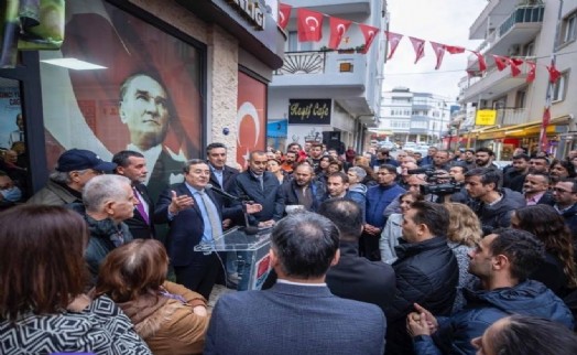 Abdül Batur’a miting gibi karşılama